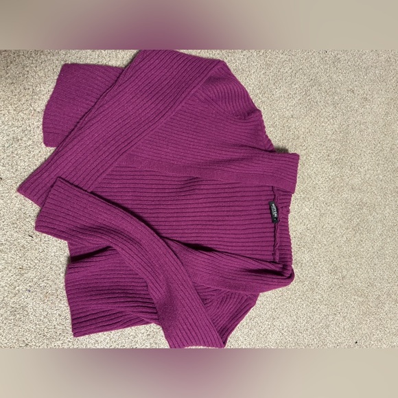 Hooded Cardigan And Knitted Sweater Vest Set - Picture 6 of 9